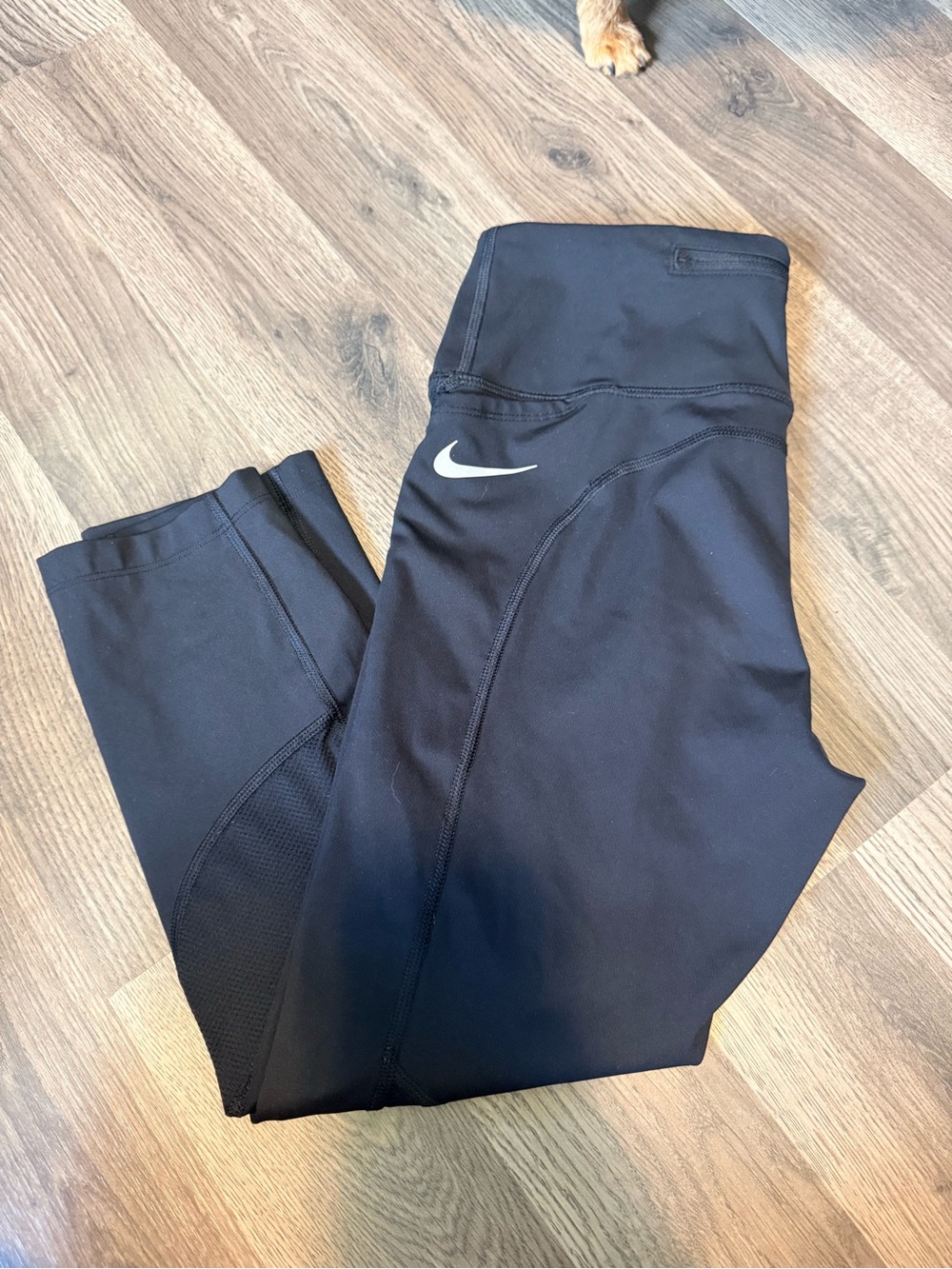 Nike Black Athletic Capri Leggings
